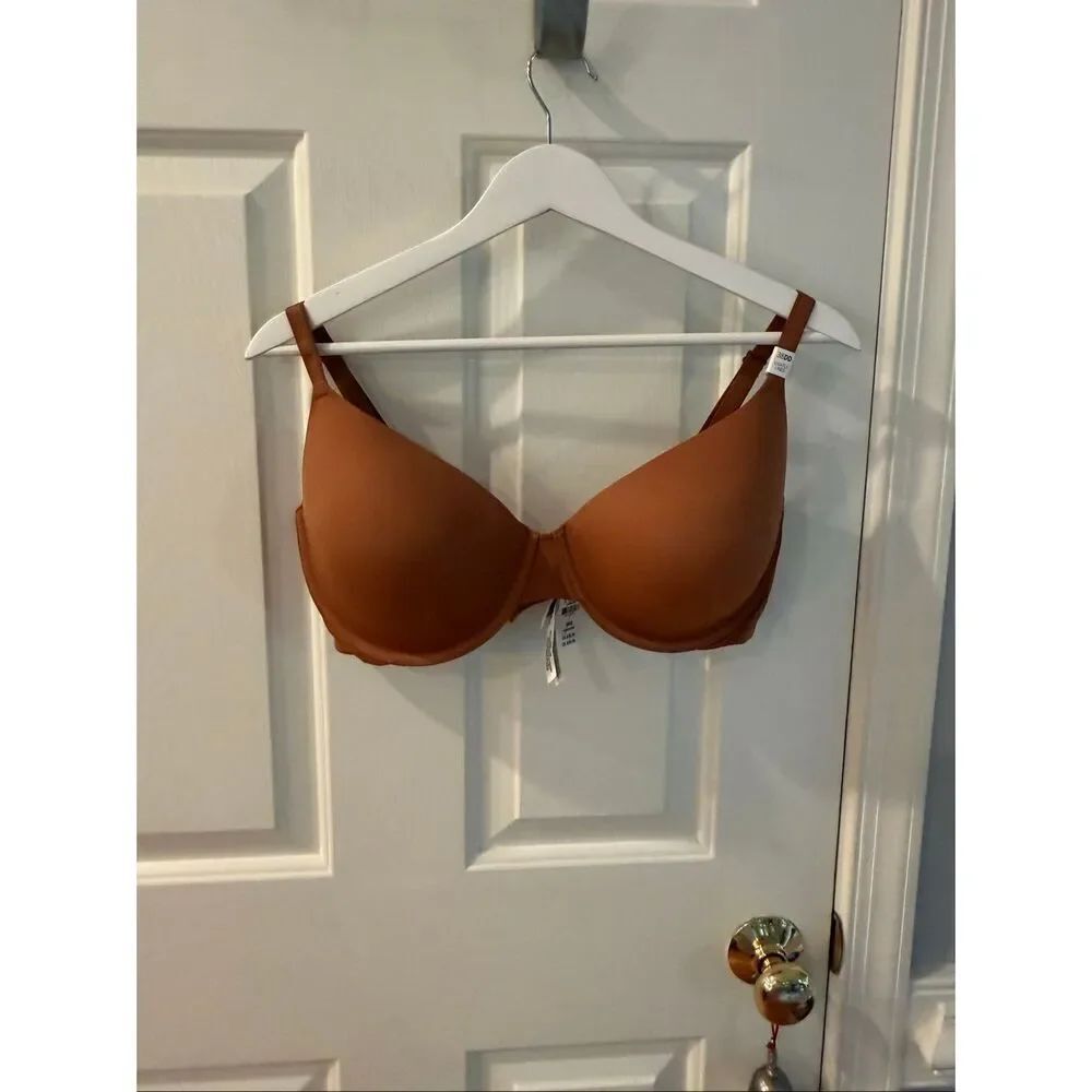 VS PINK  Taupe Wear Everywhere Push Up Bra sz 38DD NWT
